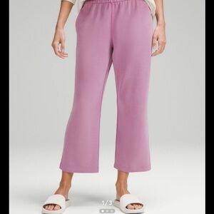 Lululemon Softstream High-Rise Straight-Leg Cropped Pant in Velvet Dust